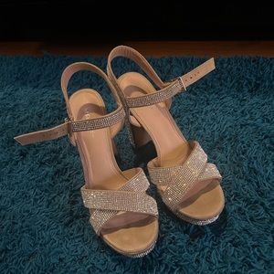 Sparkly silver heels, size 7 only been worn once.